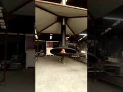 실내 난방기는 벽난로를 매달아 목제 부닝 벽난로와 상한을 보류했습니다